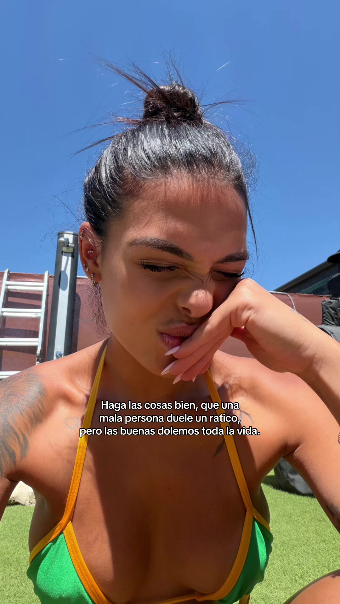 @analuizaalls