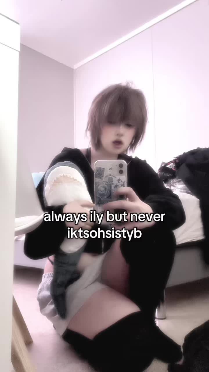 @‧₊ 𝒦𝒶𝓃𝑜 ₊‧