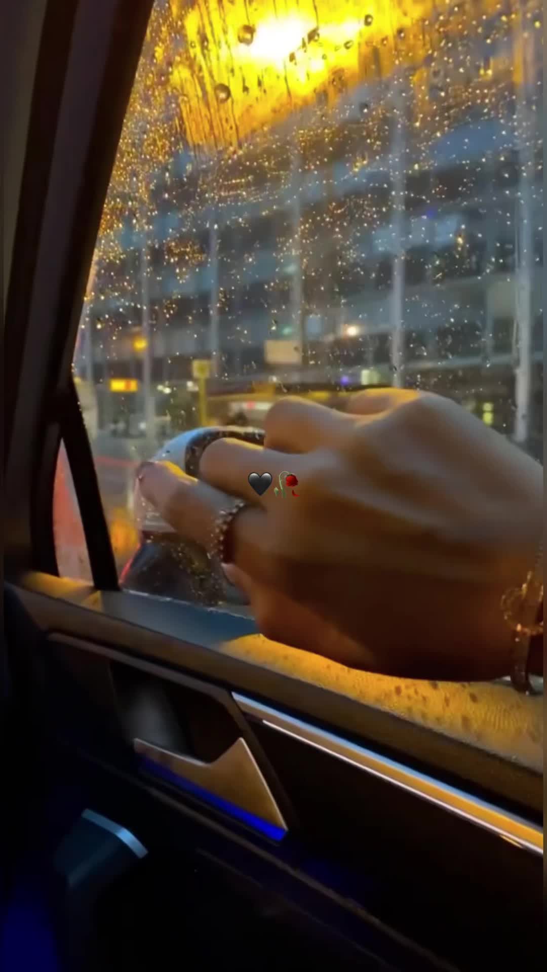 @ملکه مزار جان🦋💫