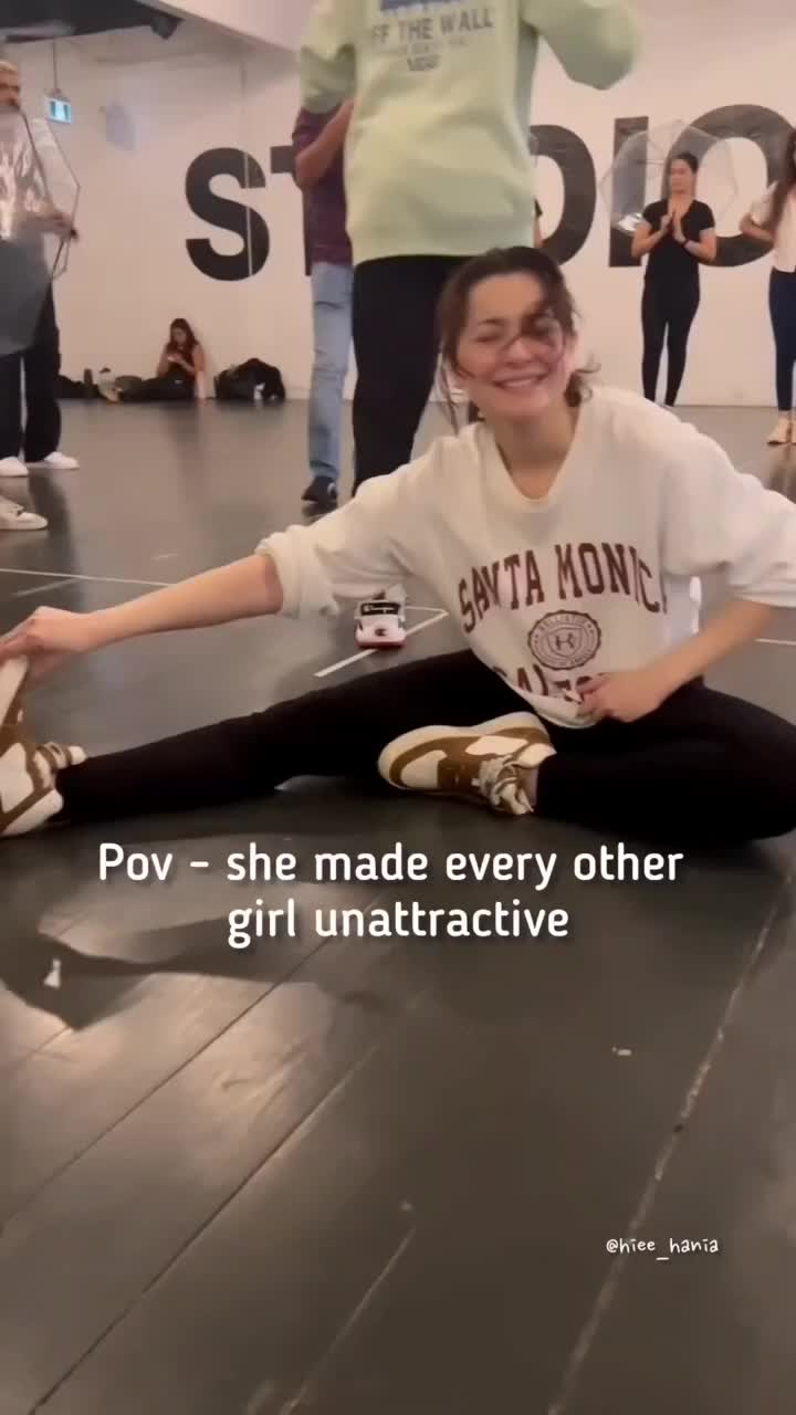 @Hania aamir