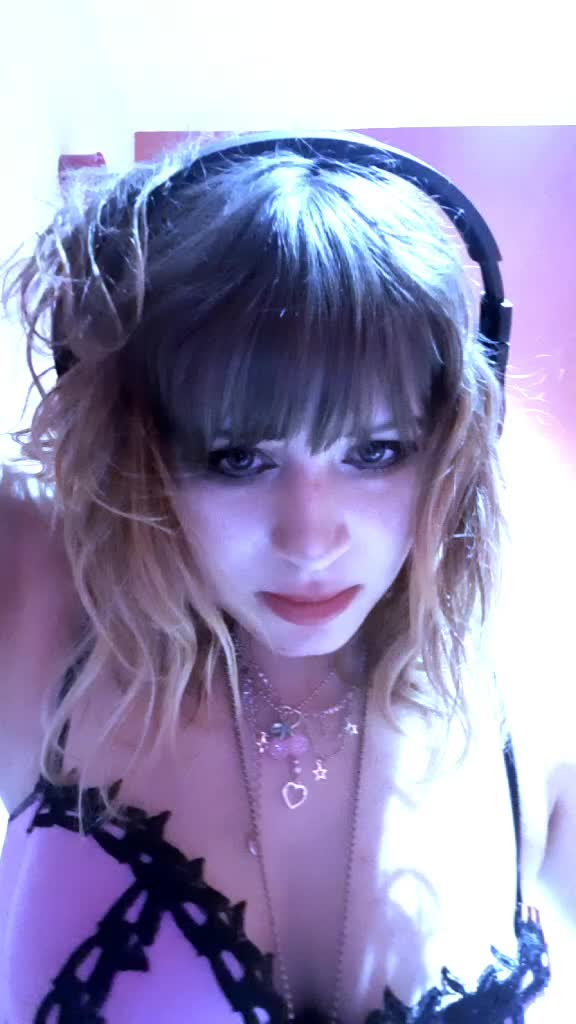 @meoooow_420