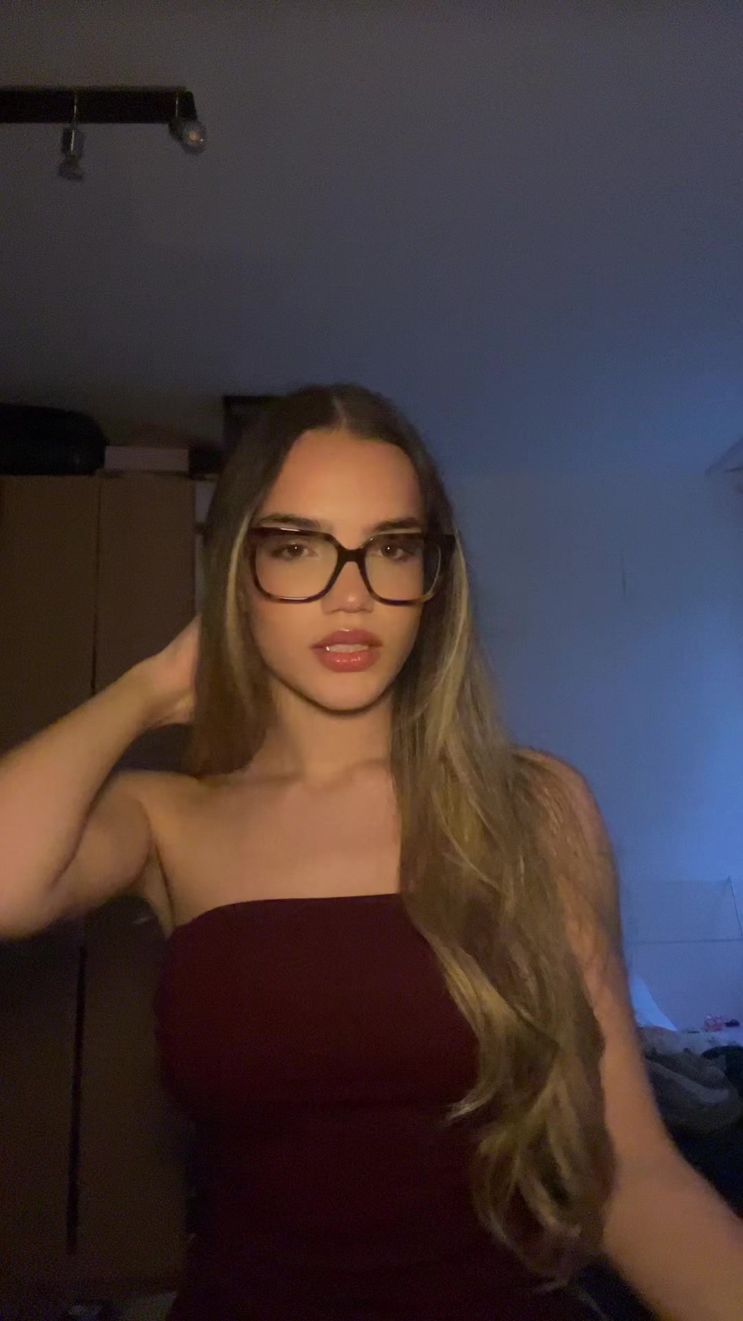 @&Phi;&omega;&tau;&epsilon;&iota;&nu;ή🥥