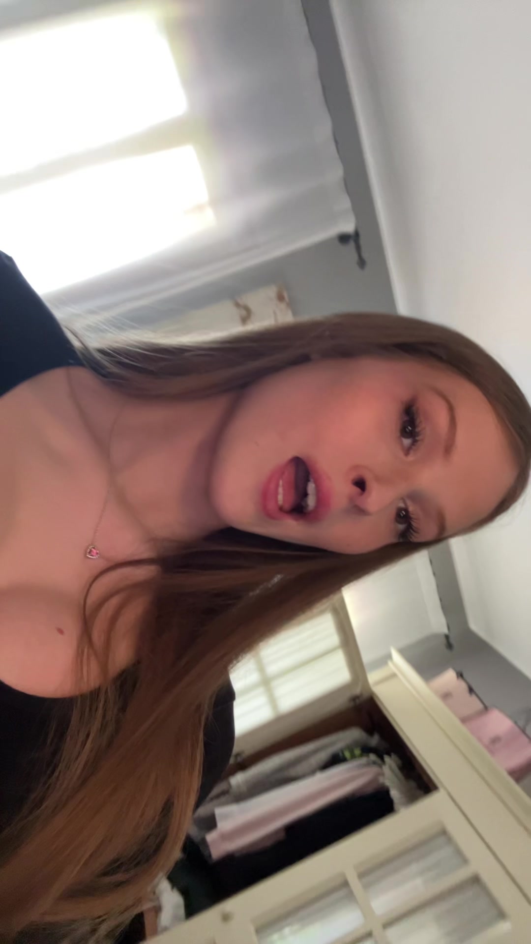 @elena 🎀