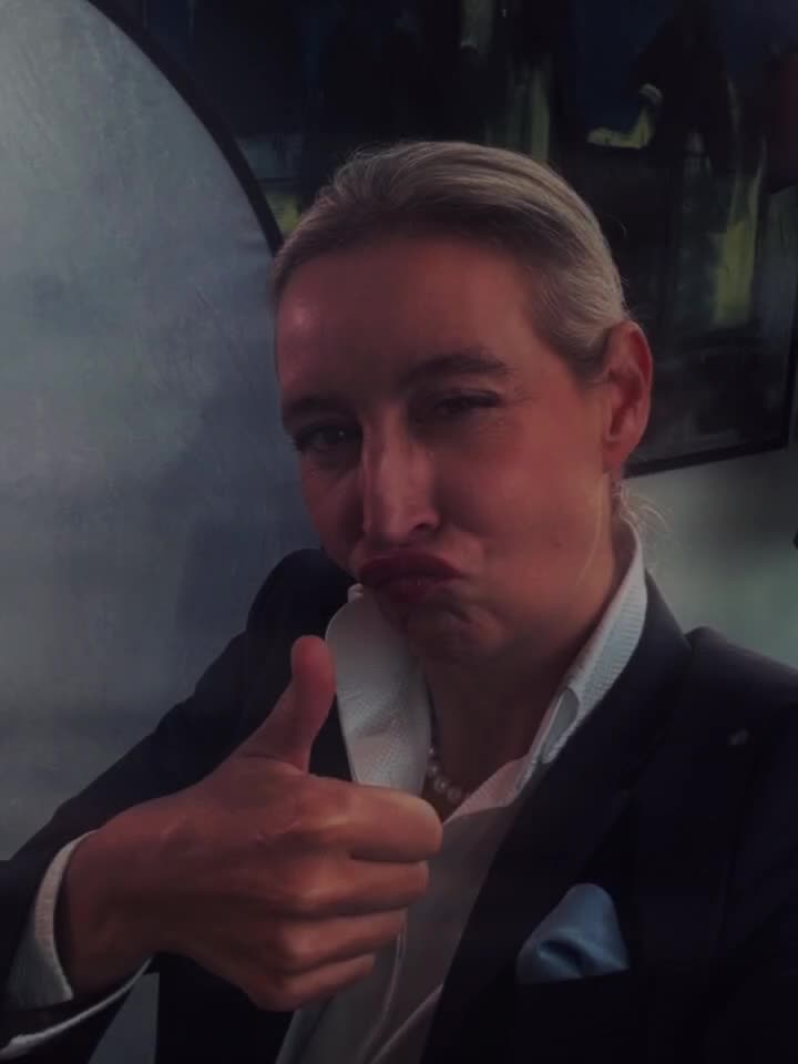 @Señor Snack || 🇬🇧🇵🇹 ☭