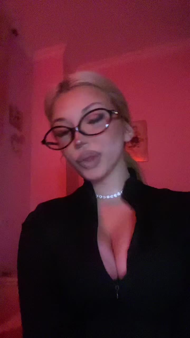 @𝖇𝖆𝖗𝖇𝖎𝖊