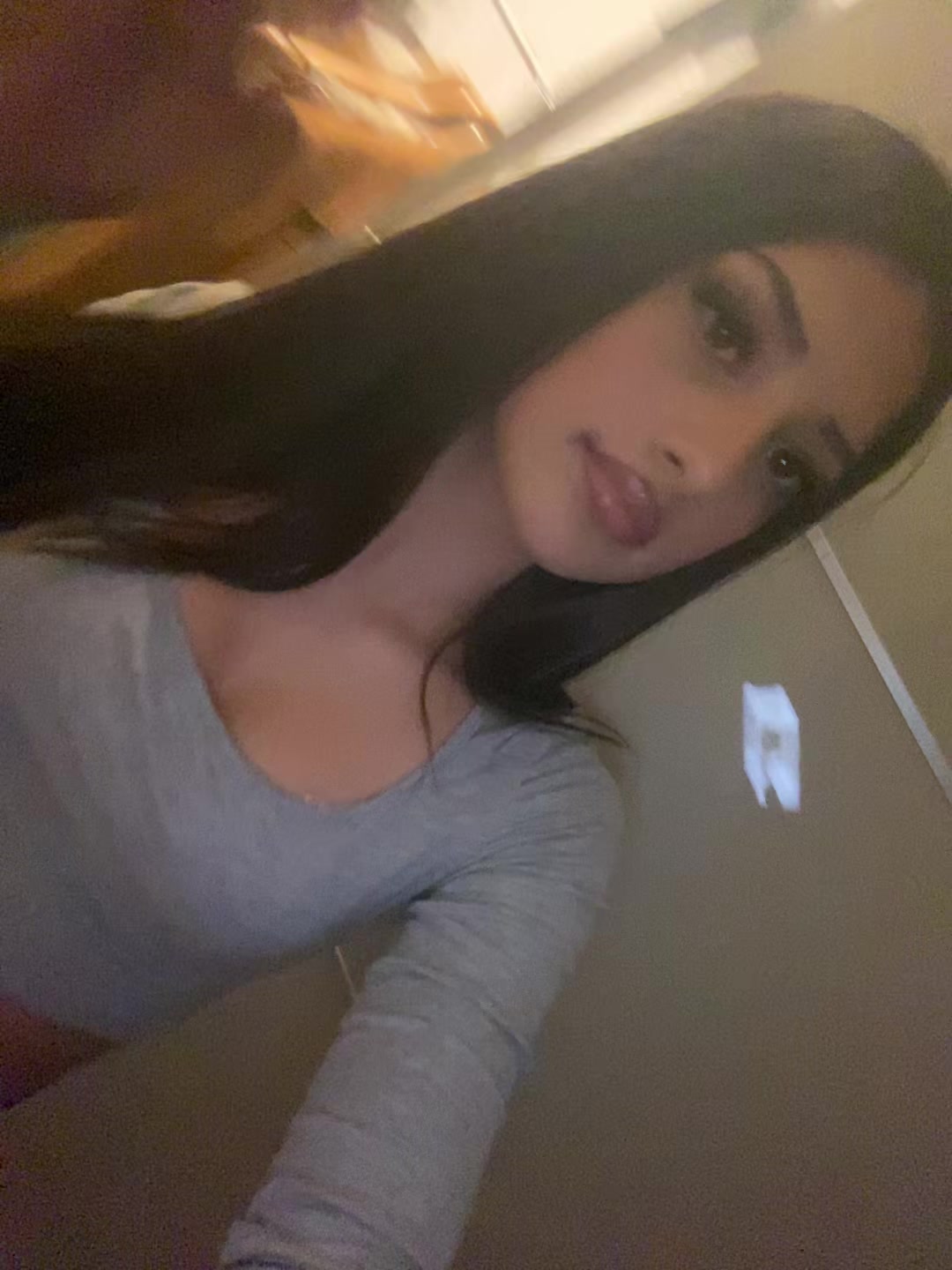 @Lola_cola