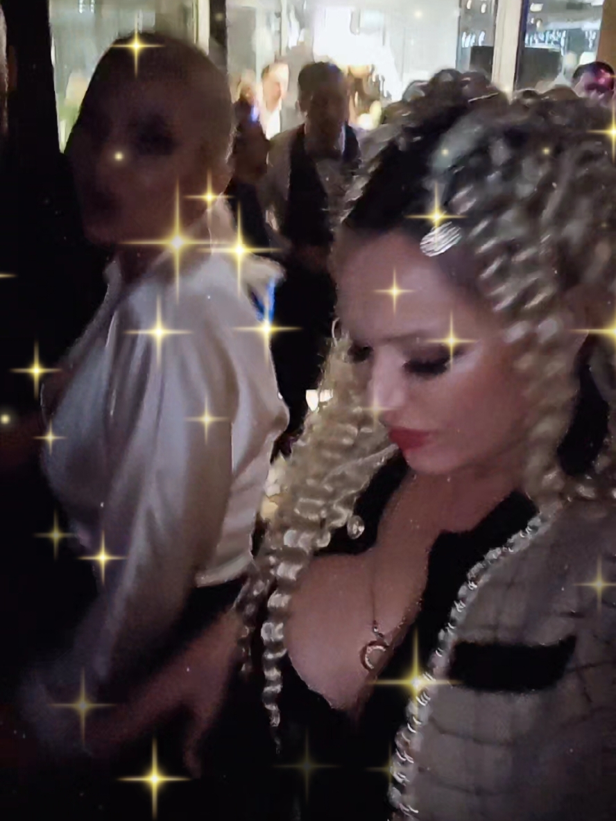 @🇨🇭💎MADAME💎🇨🇭