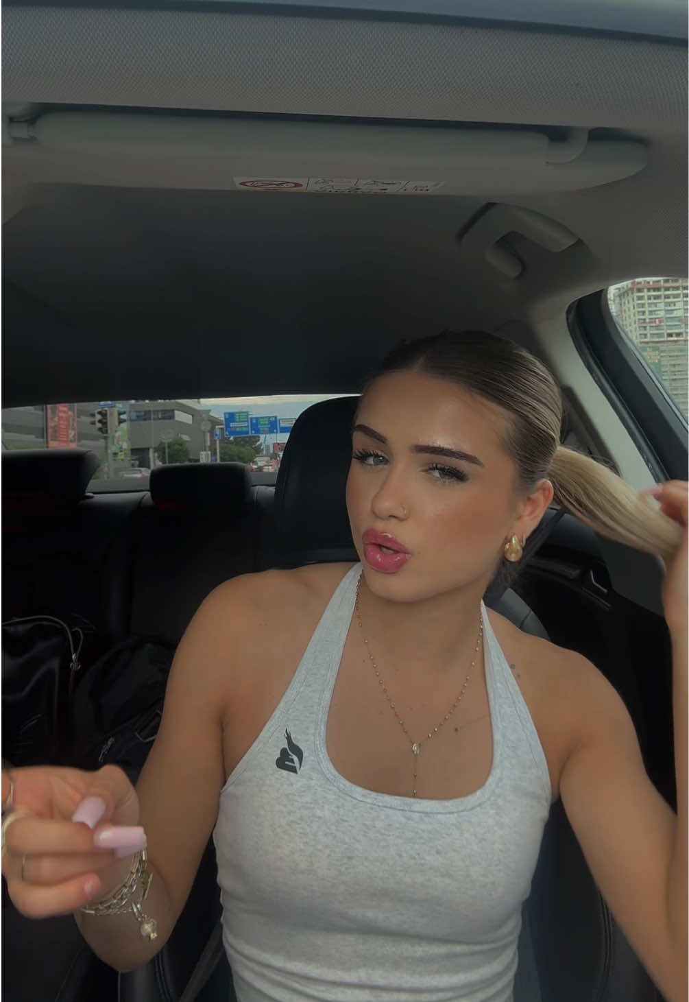 @vanessnett