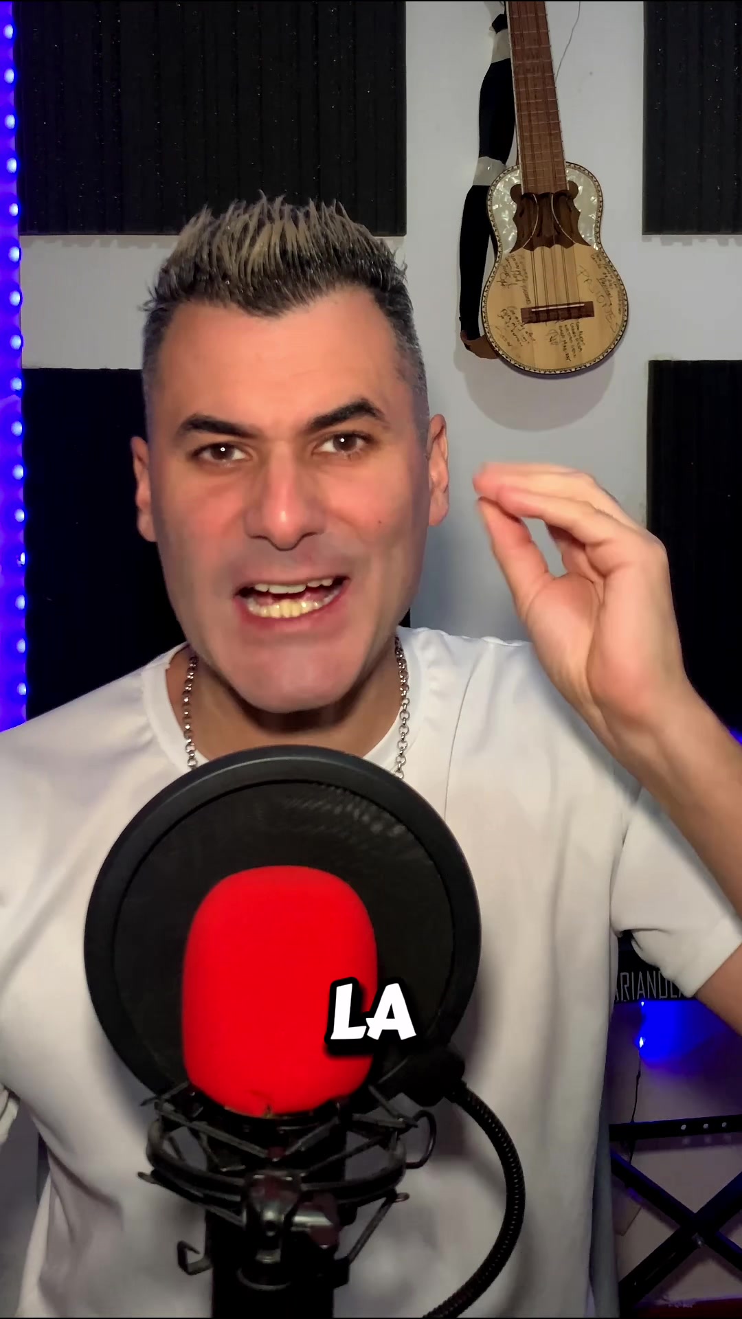 @Mariano La Conexion