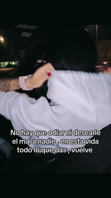 @Luciiaa_6928