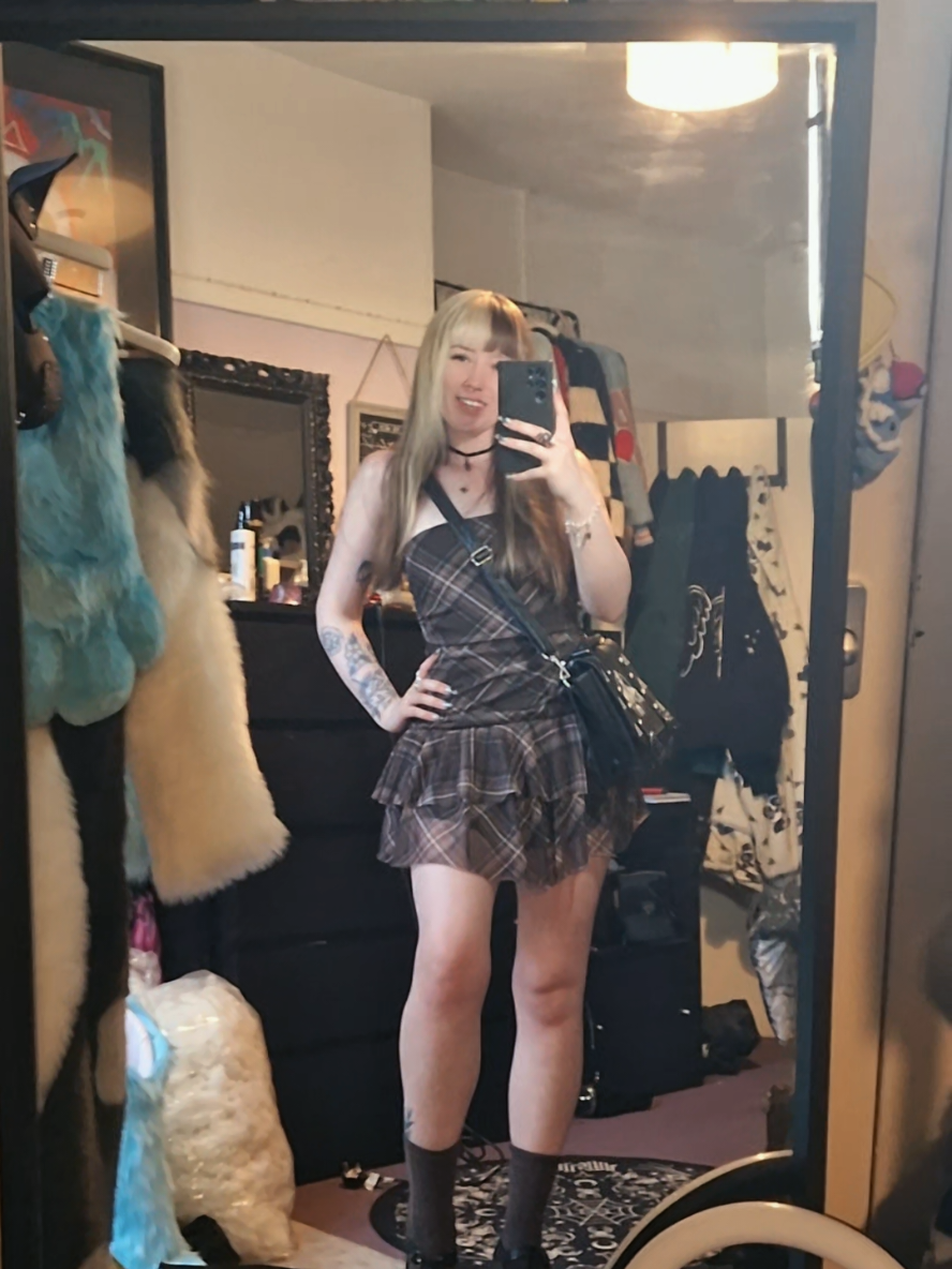 @Bailey (lilpixiekitten)