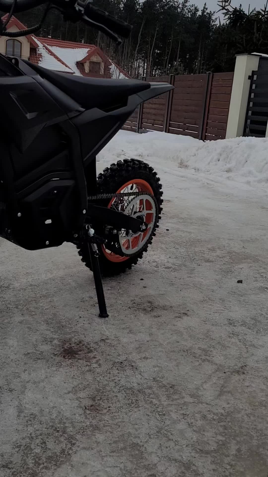 @Enduro Ostrowiec