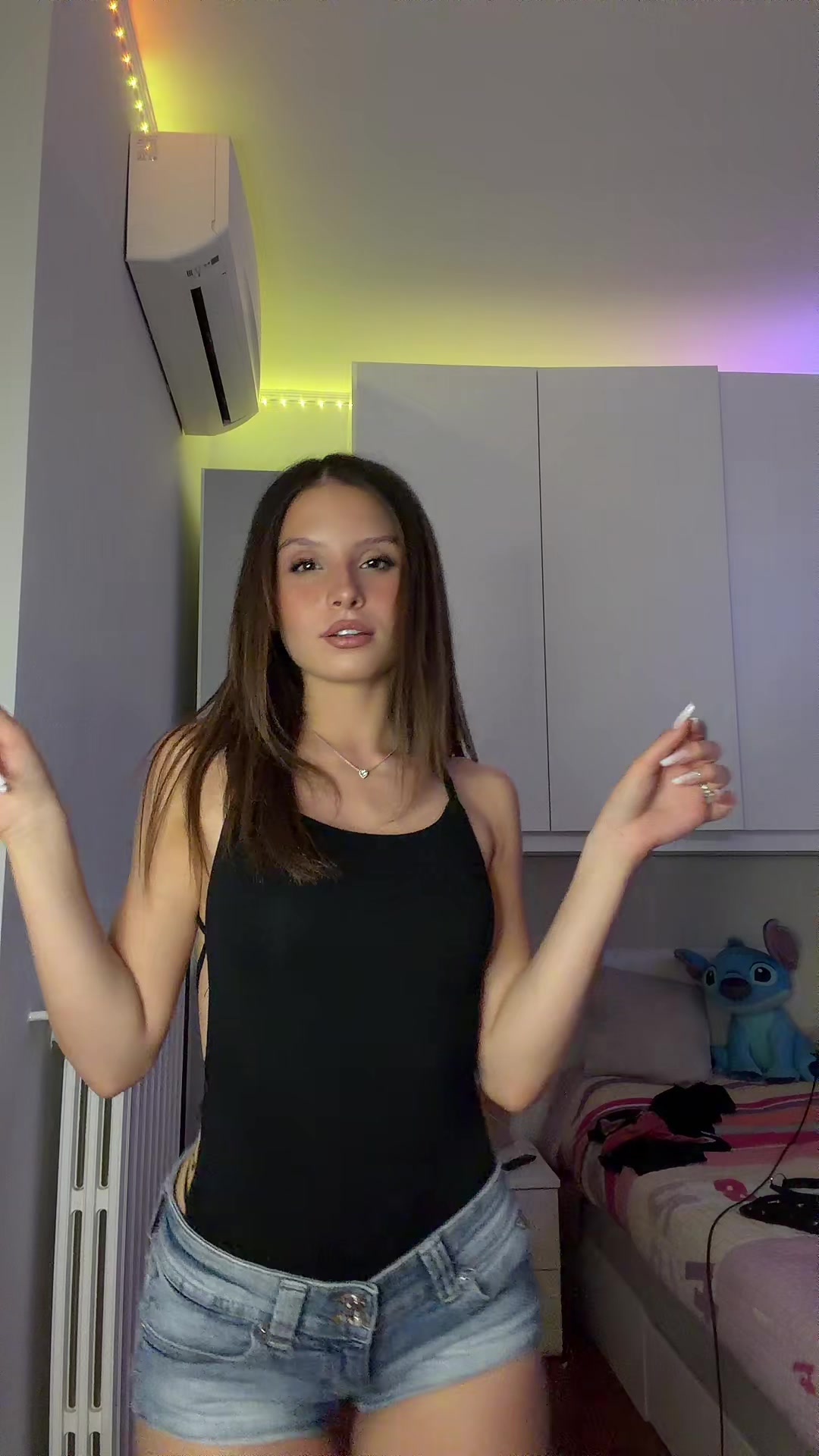 @𝐞𝐥𝐢𝐬𝐚
