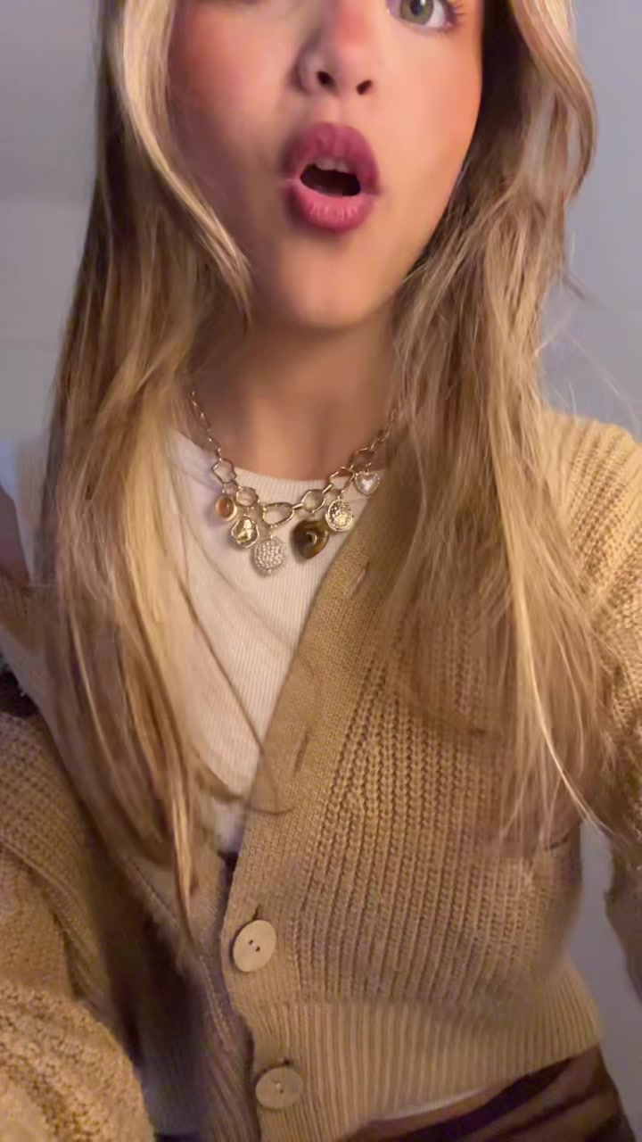 @E M I L I A
