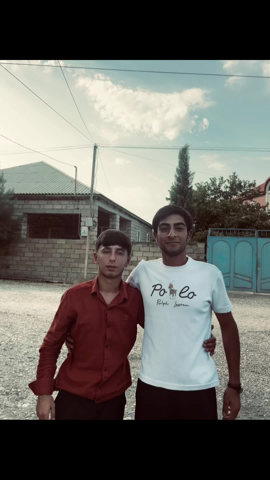 @✵