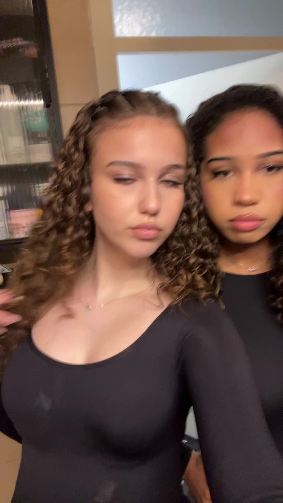 @angela