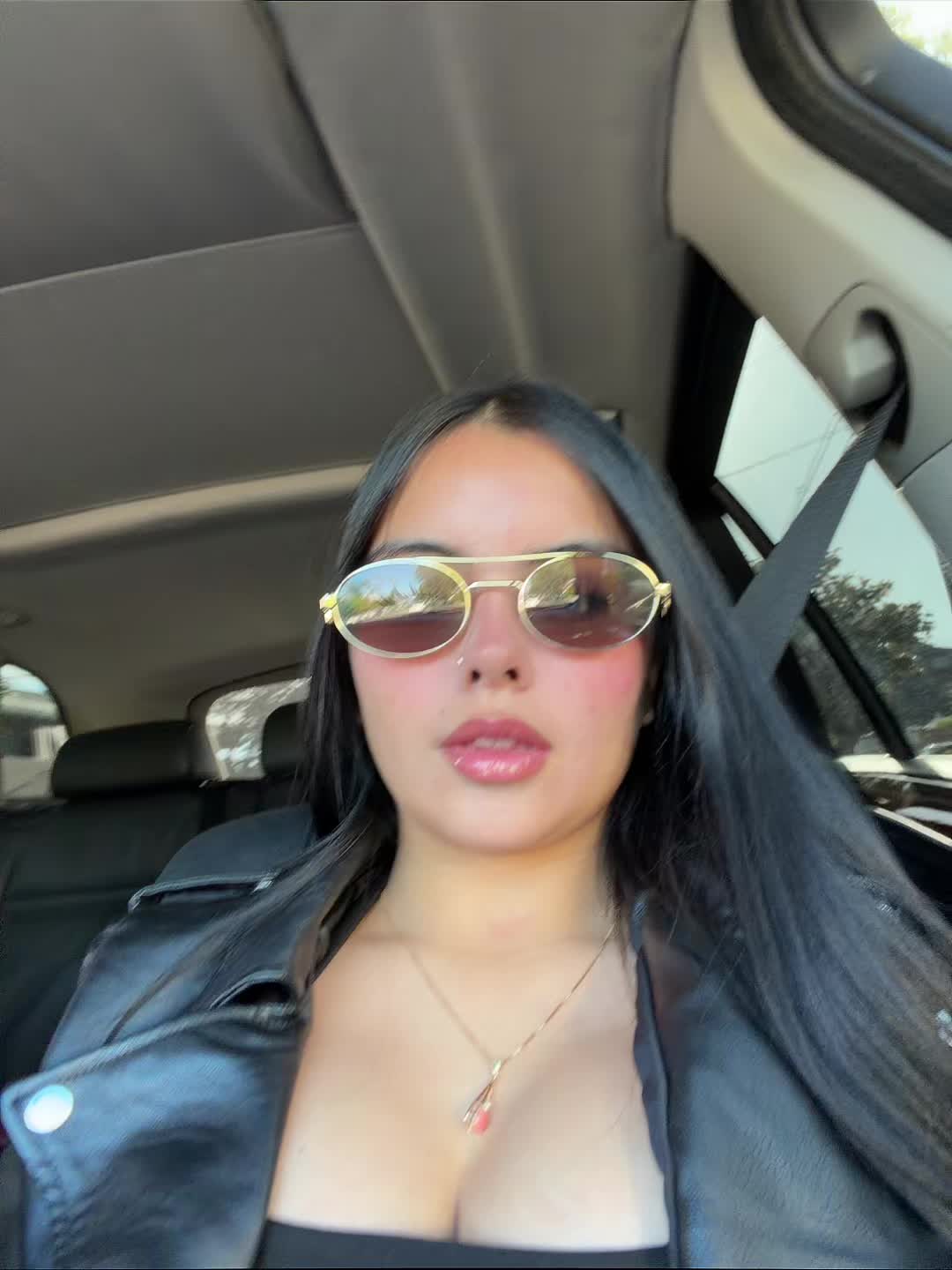 @Valentina Medina👑