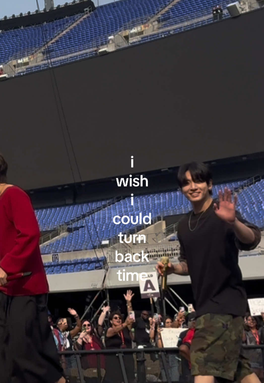@elle⁷