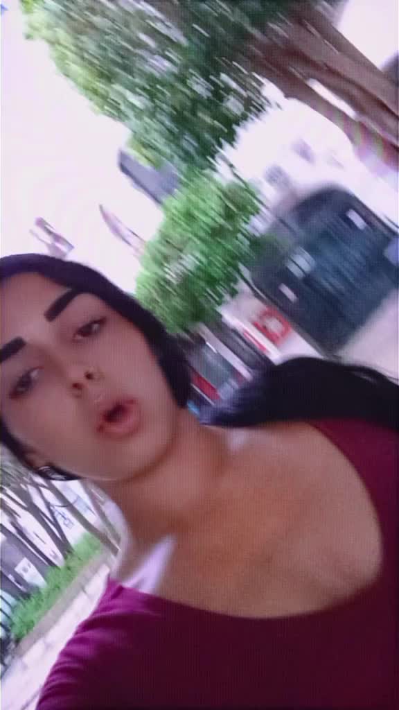 @🖤