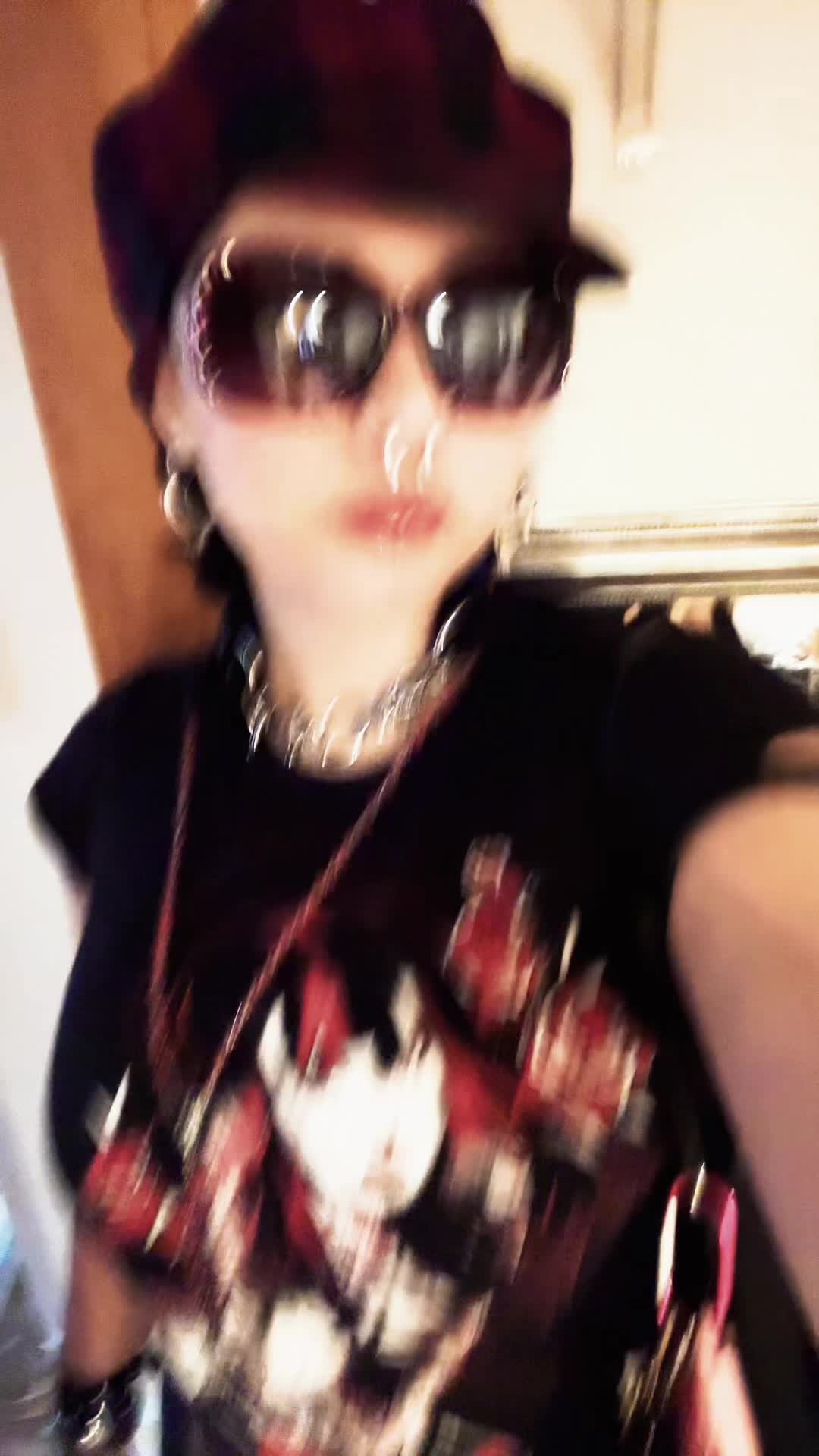 @Aliiii