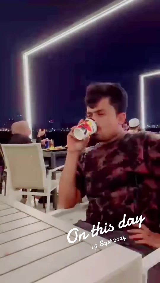 @Khan🇵🇰🇦🇪🥷