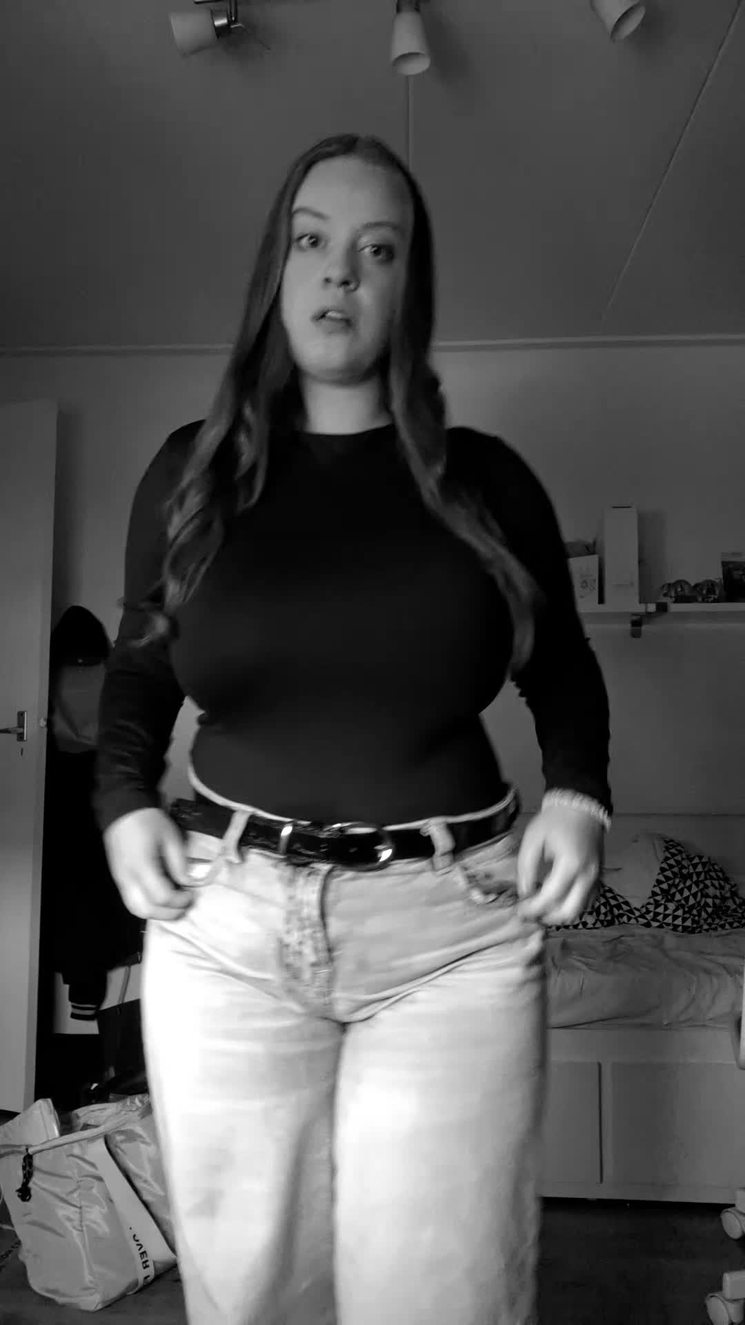 @𝓟𝓻𝓲𝓼𝓬𝓲𝓵𝓵𝓪𝓿𝓪𝓷𝓞𝓼𝓼