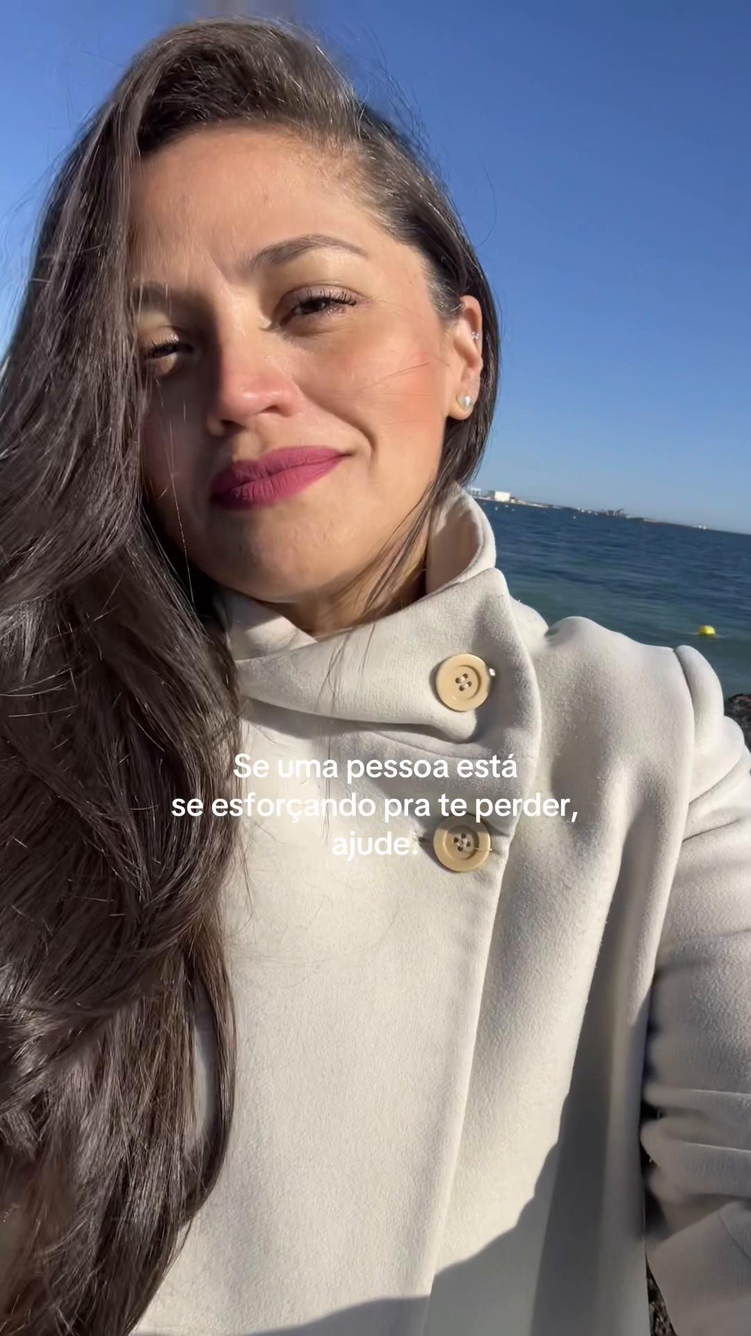 @Al&eacute;m da Janela