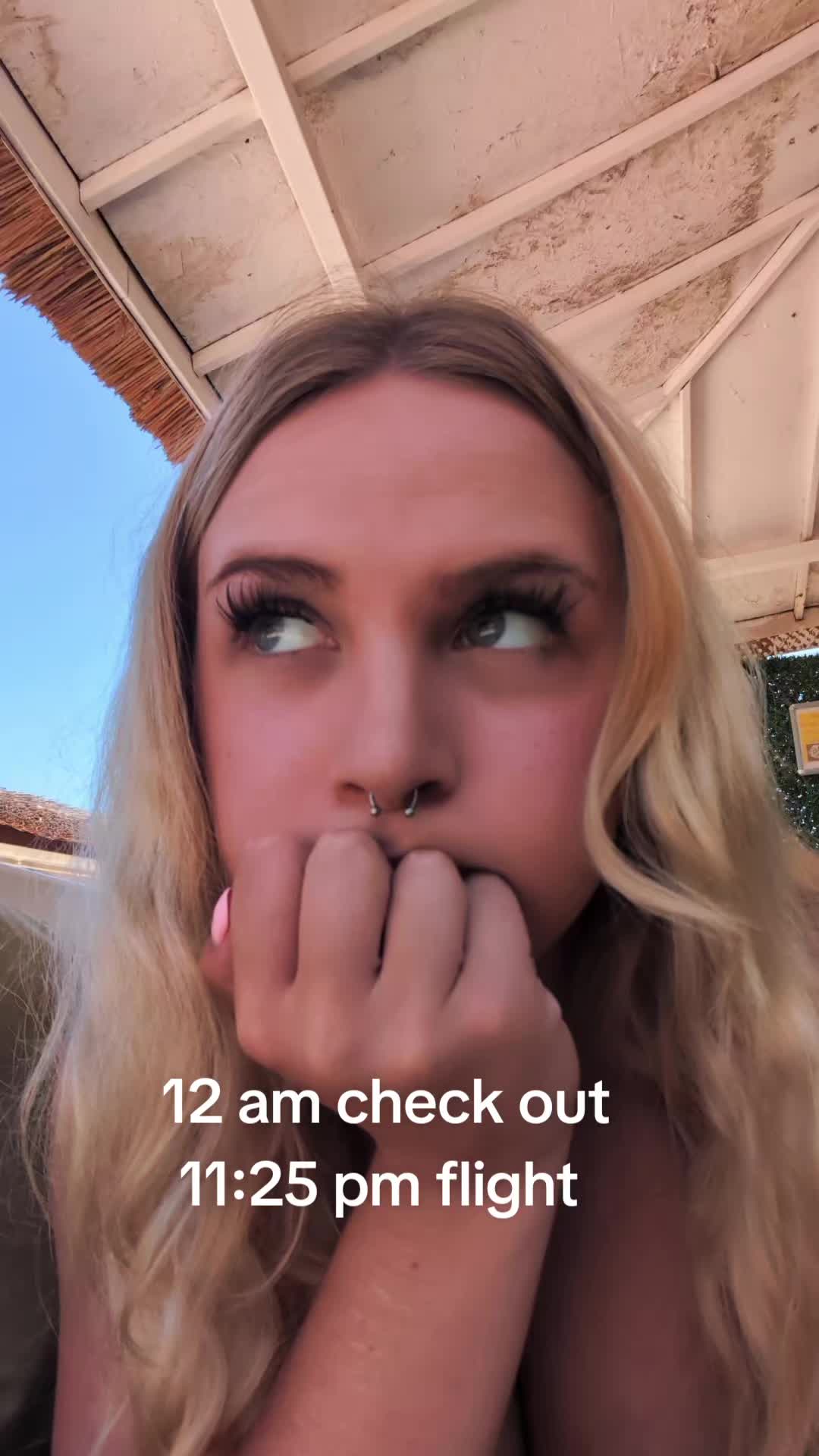 @holls🤍🪽