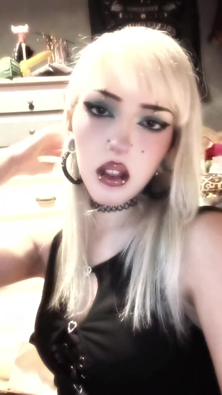 @G0DYY_ ☆