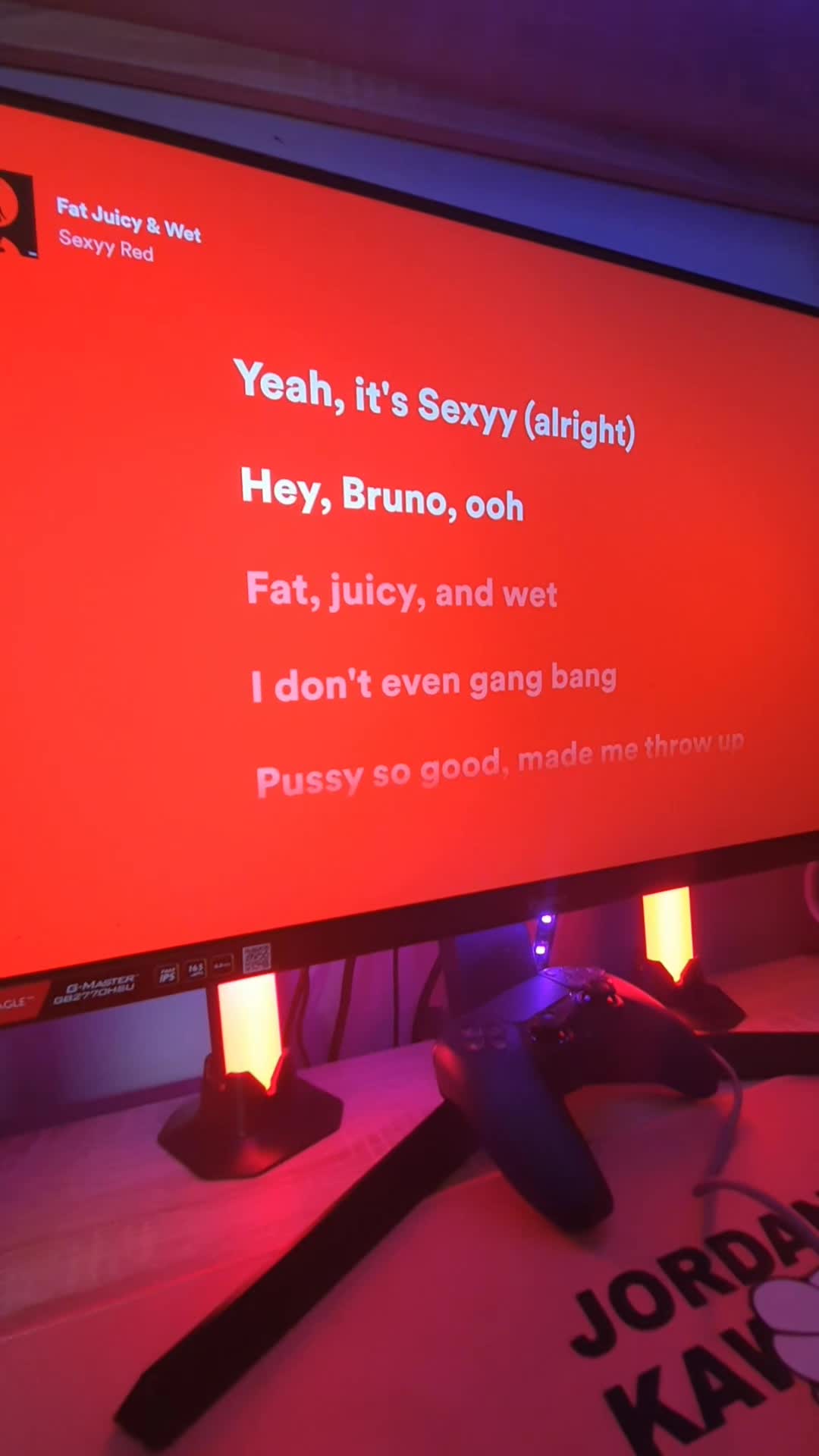 @internationalSpoti