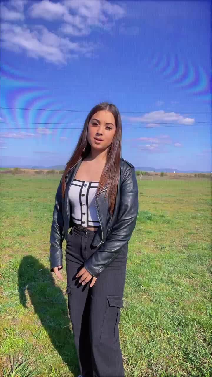 @🐍Laura🐍