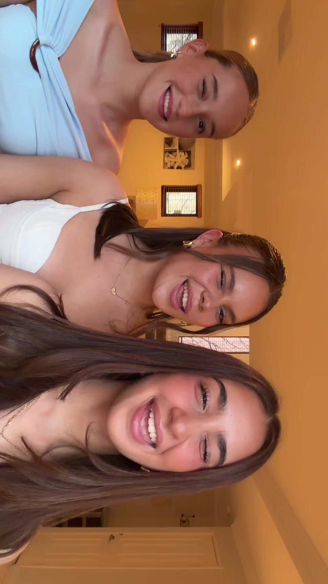 @GirlsWhoGoon