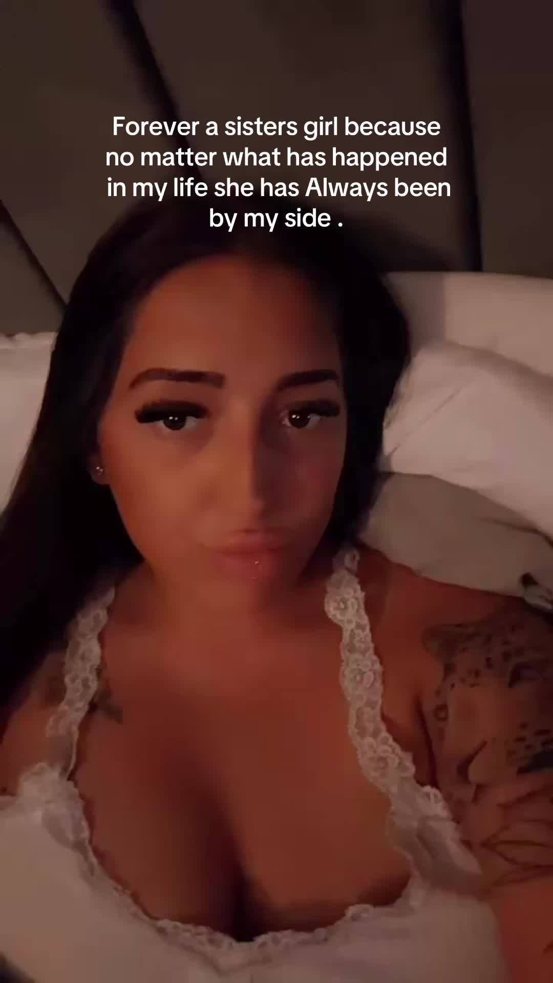 @Ellie💕