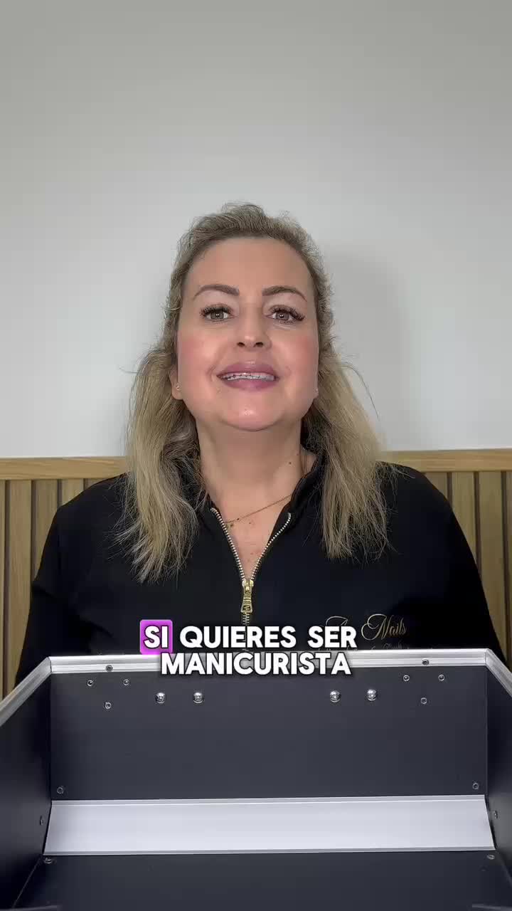 @ANGÉLICA CORRALES 💅🏼