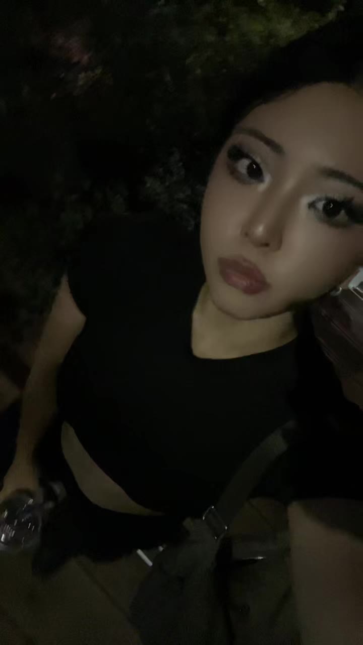 @Caila🖤