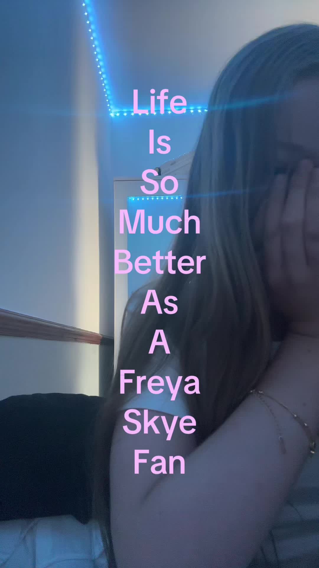 @Evie 💙🪩⭐️