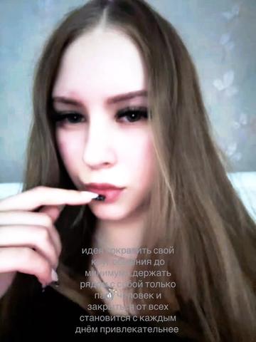 @violaa.axx