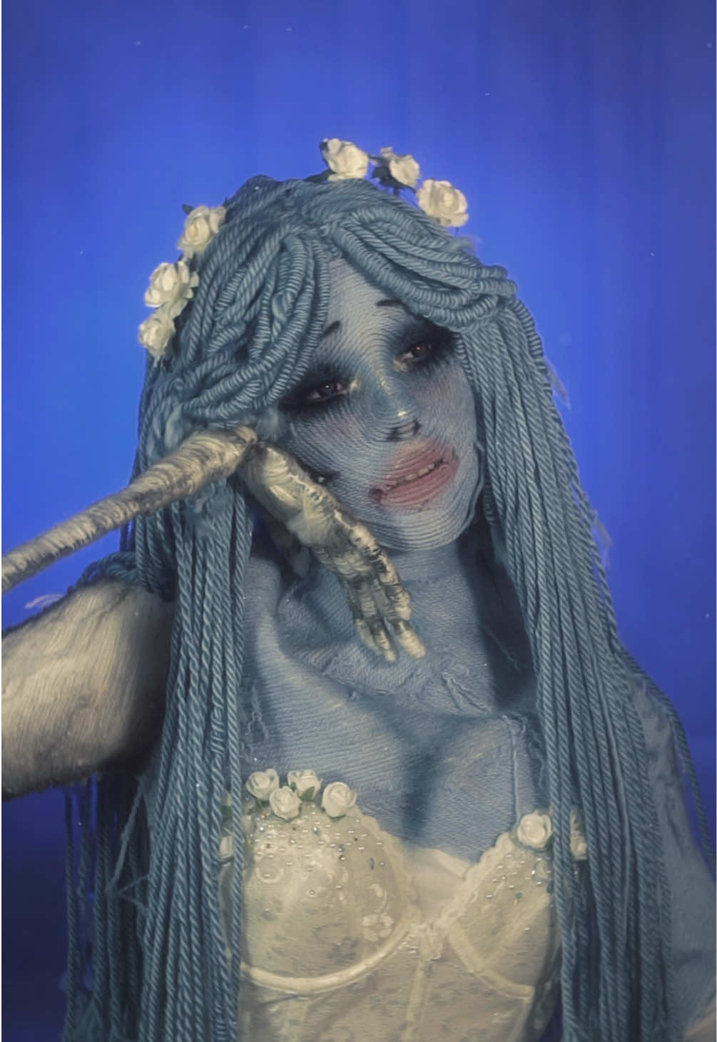 @𝓔𝓿𝓲𝓮