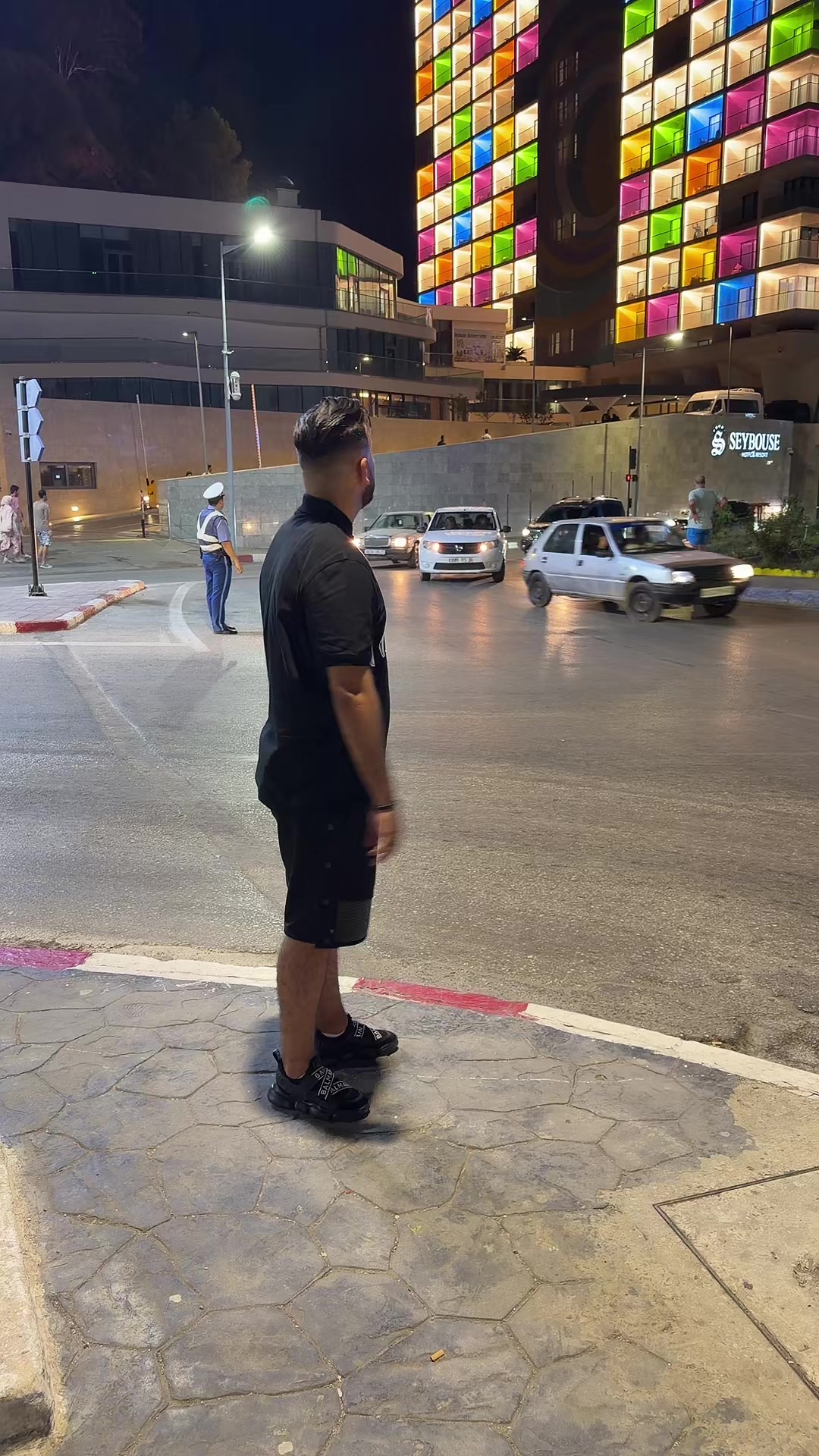 @Anwar 🇩🇿