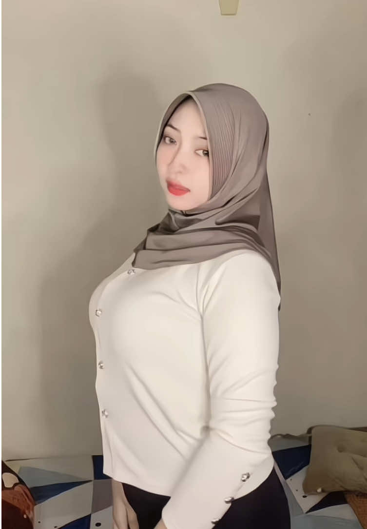 @Mela