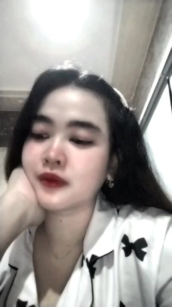 @Febry🌺