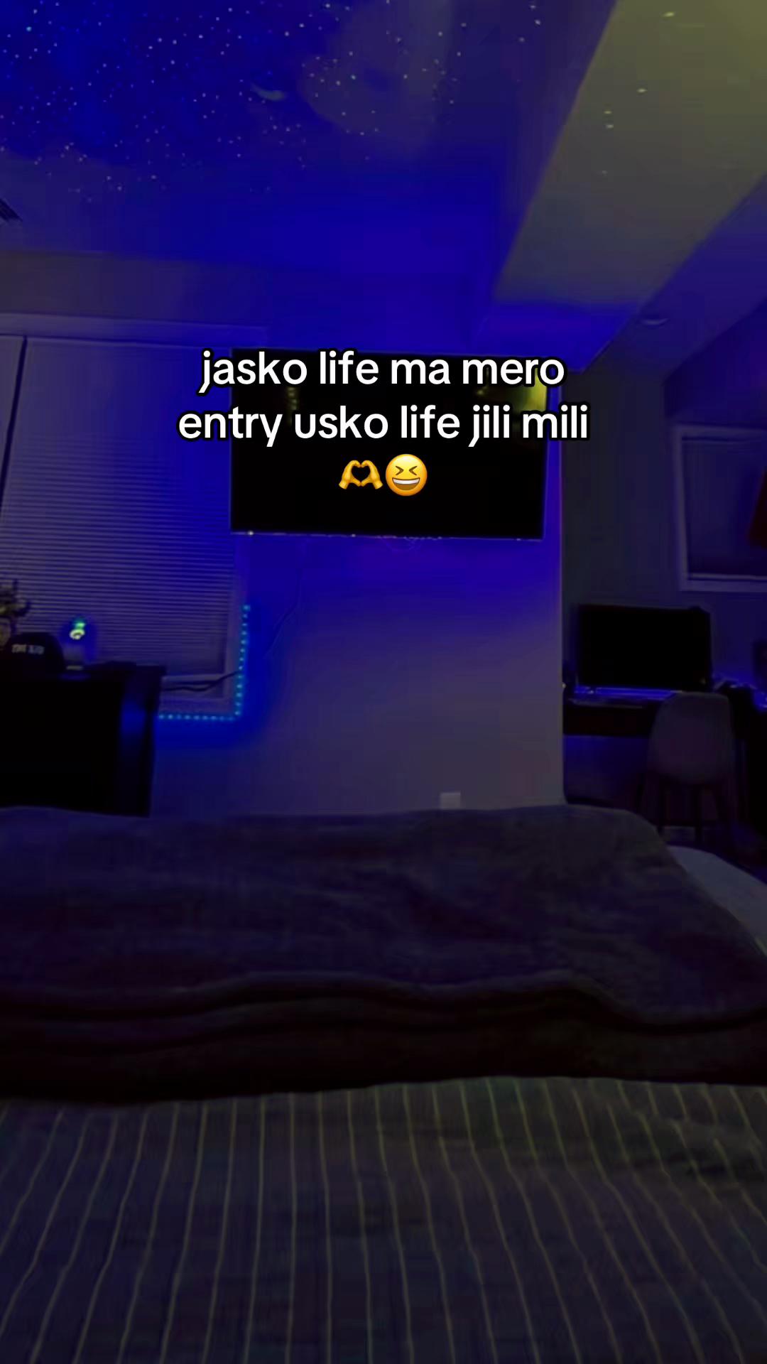 @Sarojeyy_!!