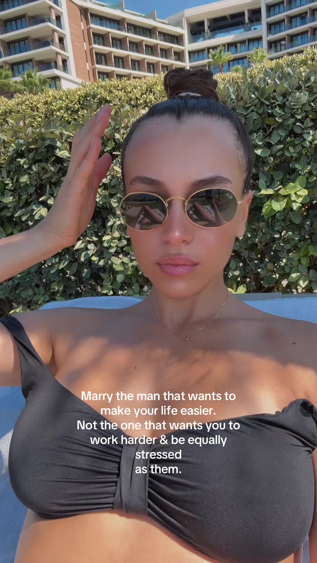 @Vlada R