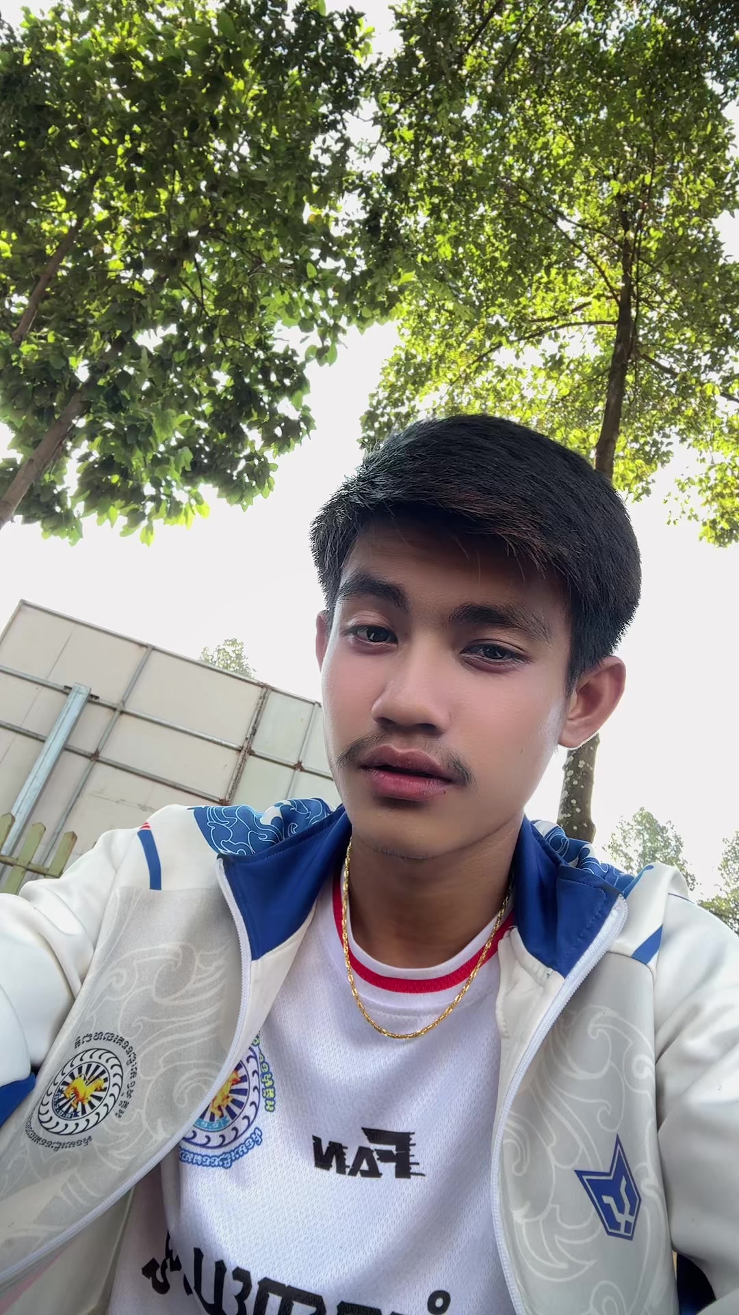 @Lŷŷ Xīňġ 🌚💫