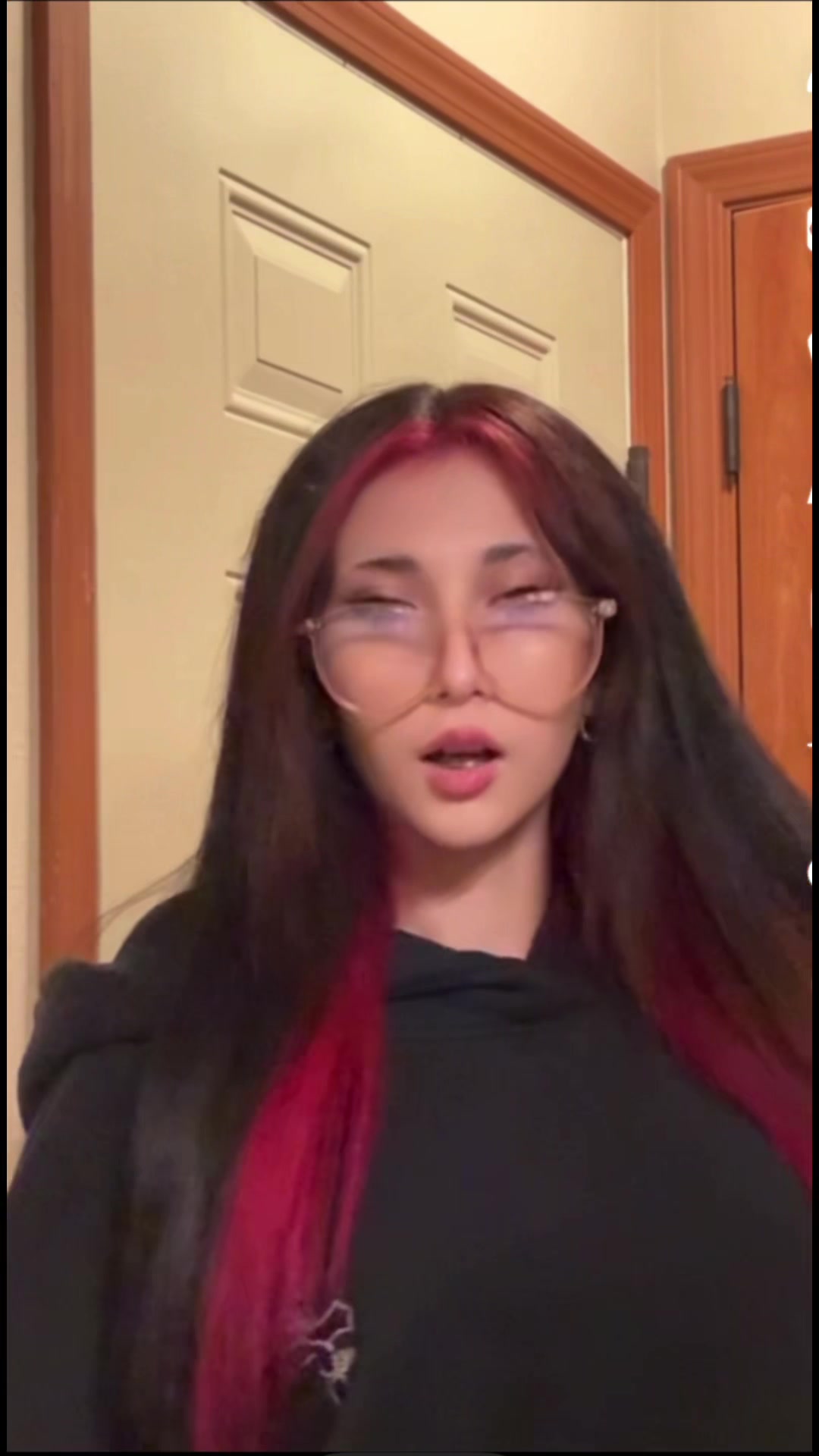 @<3