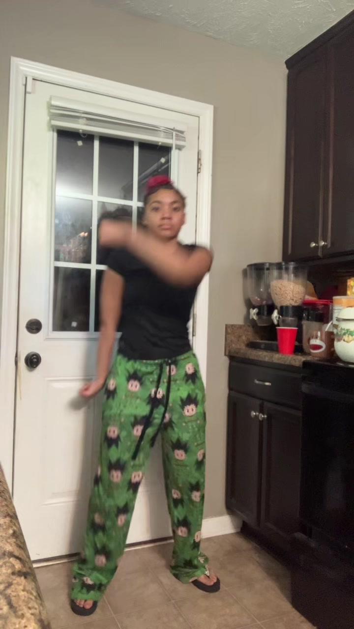 @missfabulousze 🕸️