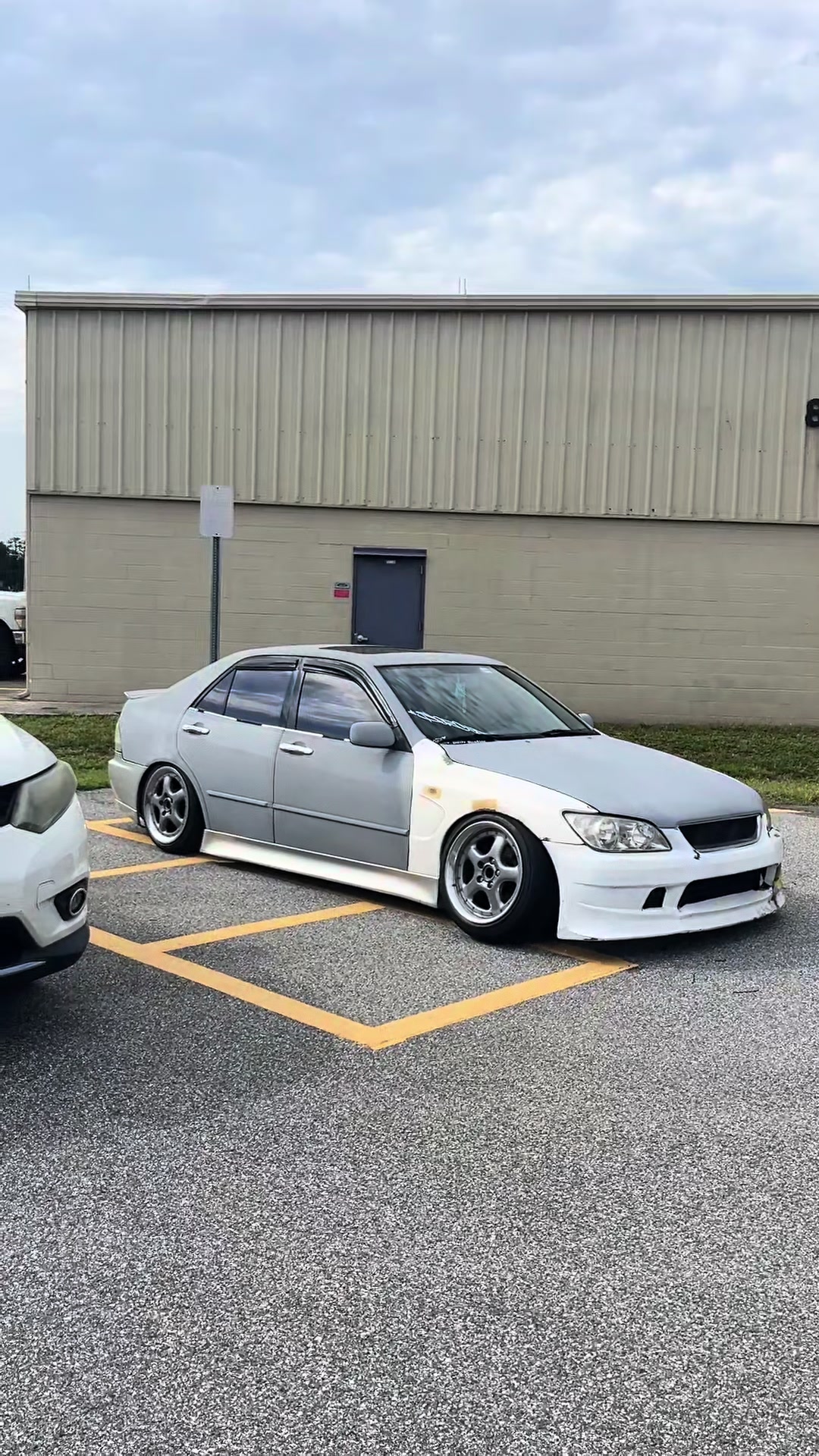 @Clappedout_is