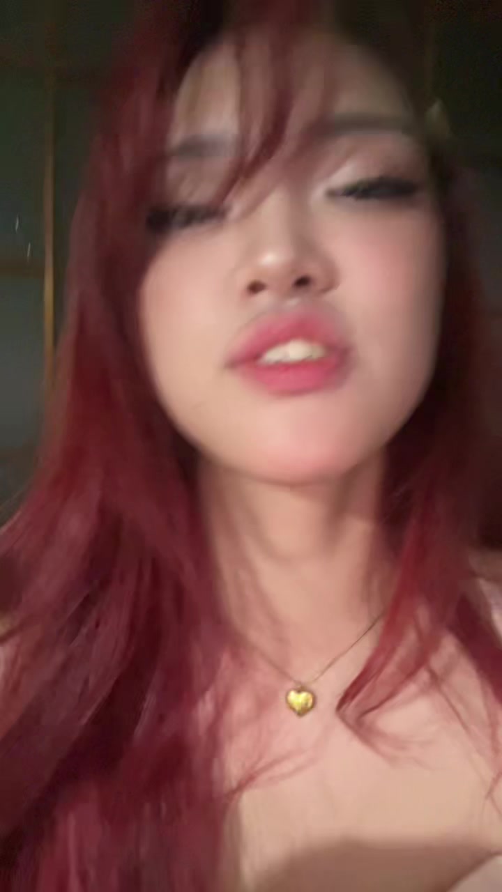 @megumi