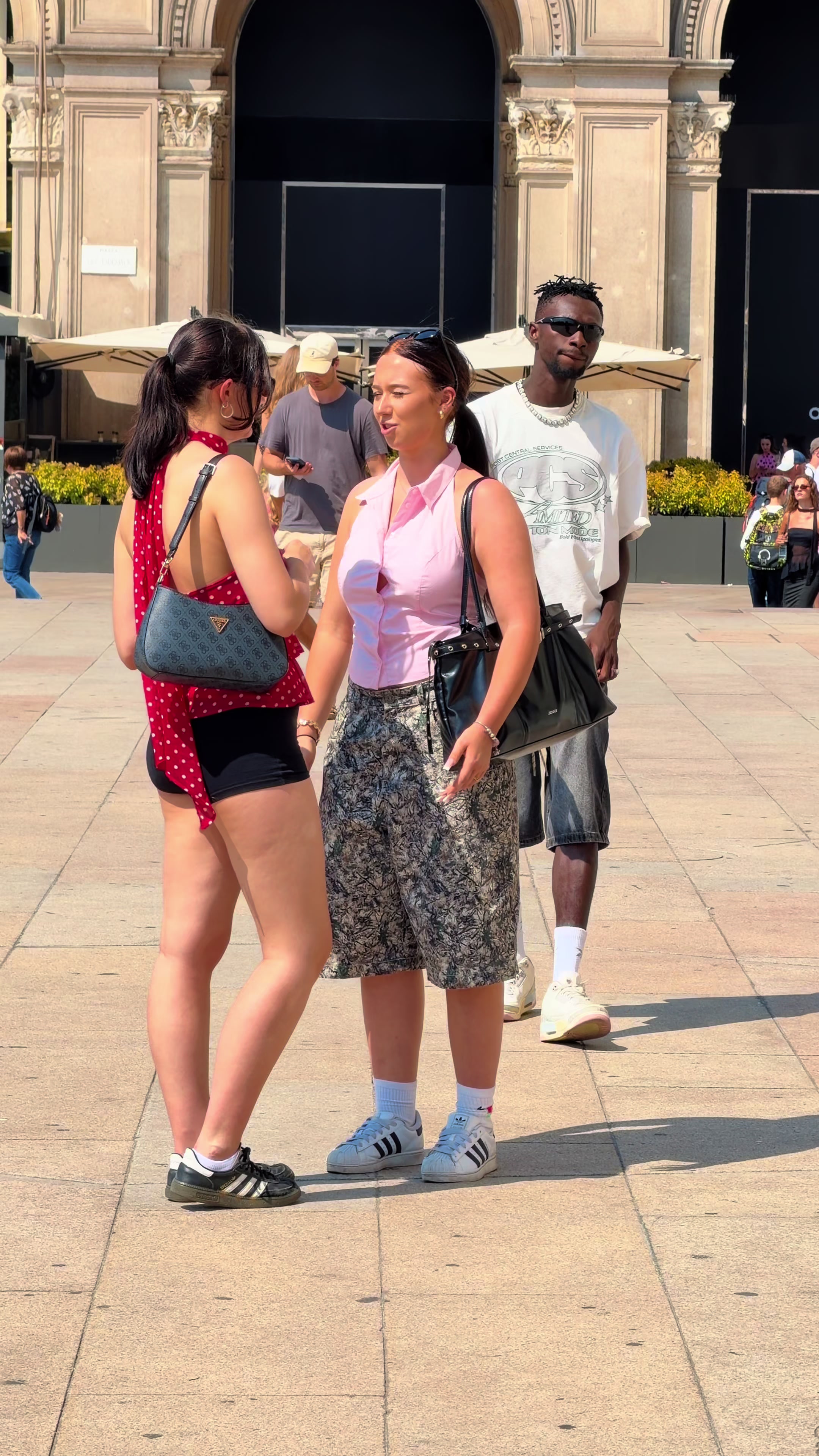 @Chanterboss1 🇬🇲🇮🇹