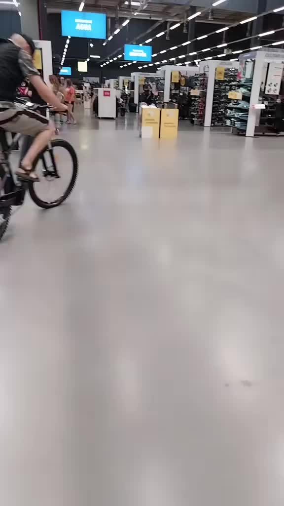 @Noemí torbellino 🤣🤣